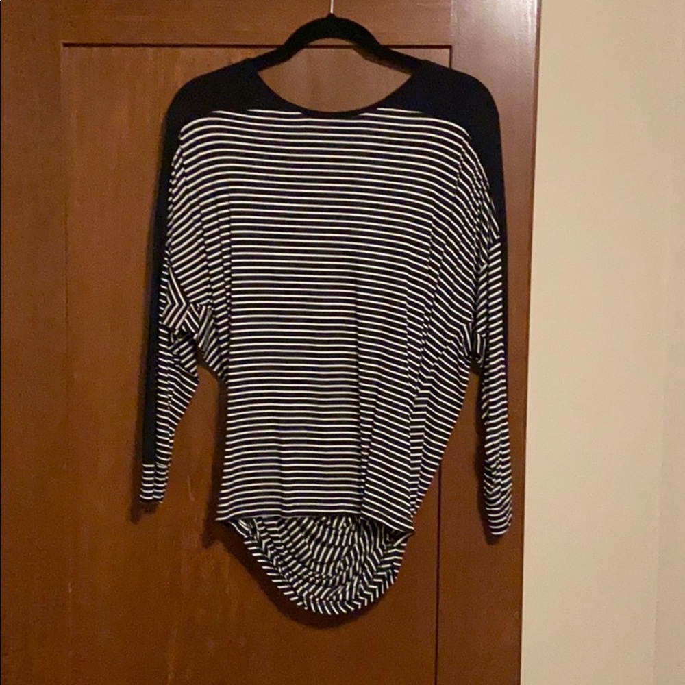 Super cute open back blouse size M